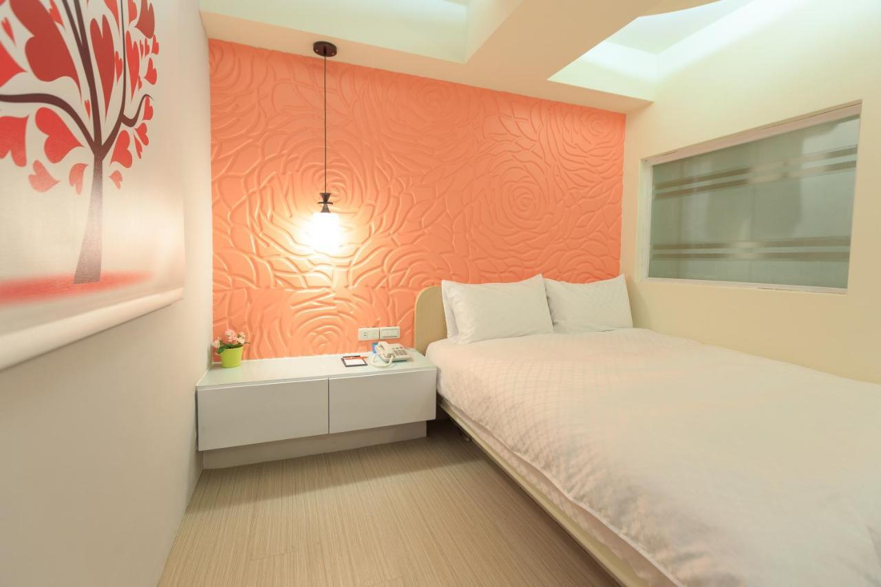 Travelyoung Hotel Гаосюн Экстерьер фото