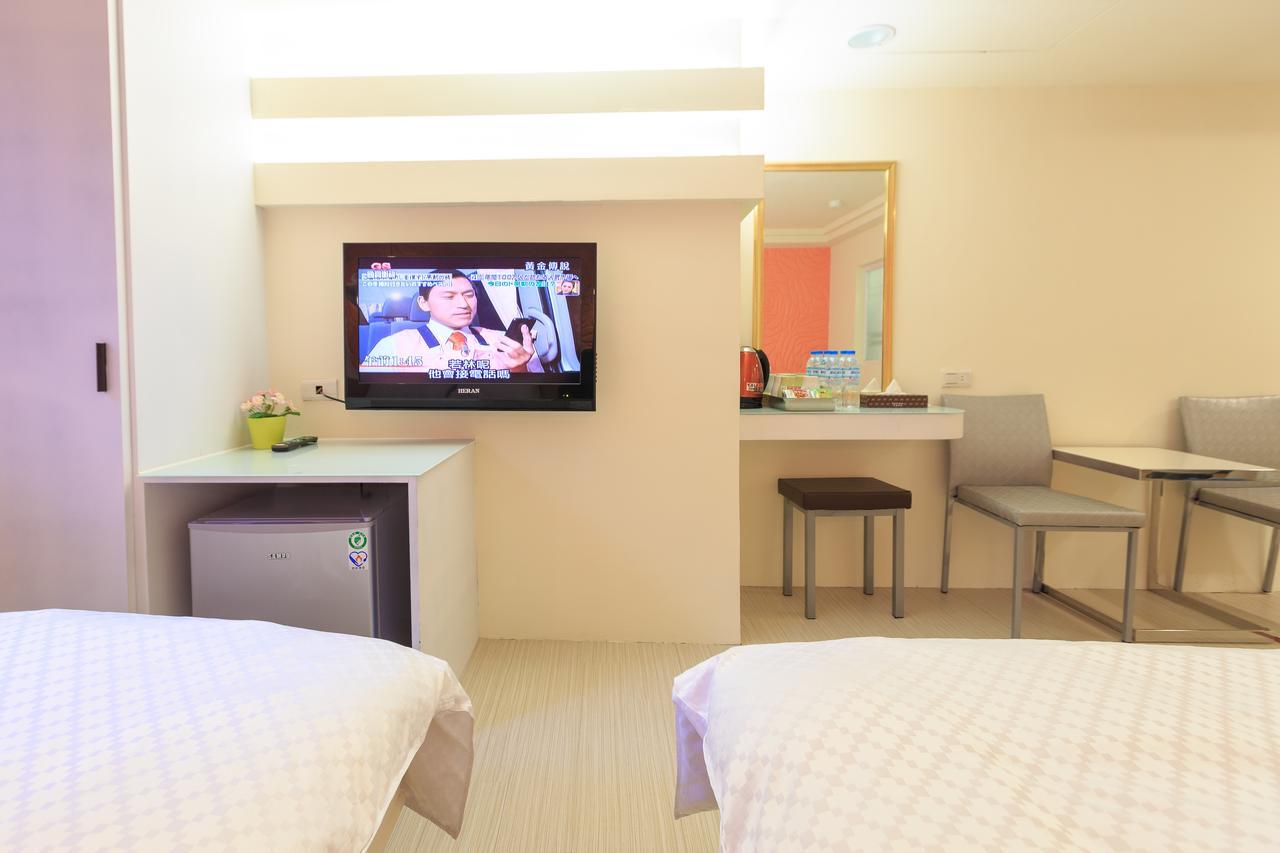 Travelyoung Hotel Гаосюн Экстерьер фото