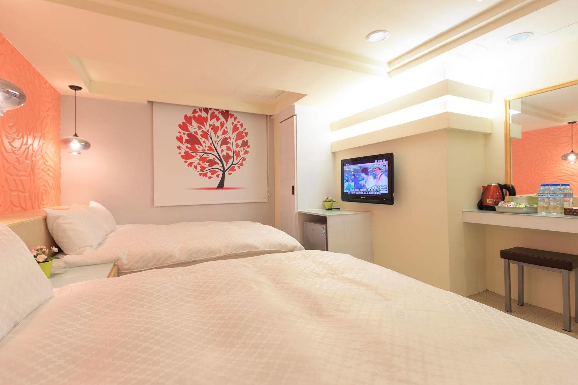 Travelyoung Hotel Гаосюн Экстерьер фото