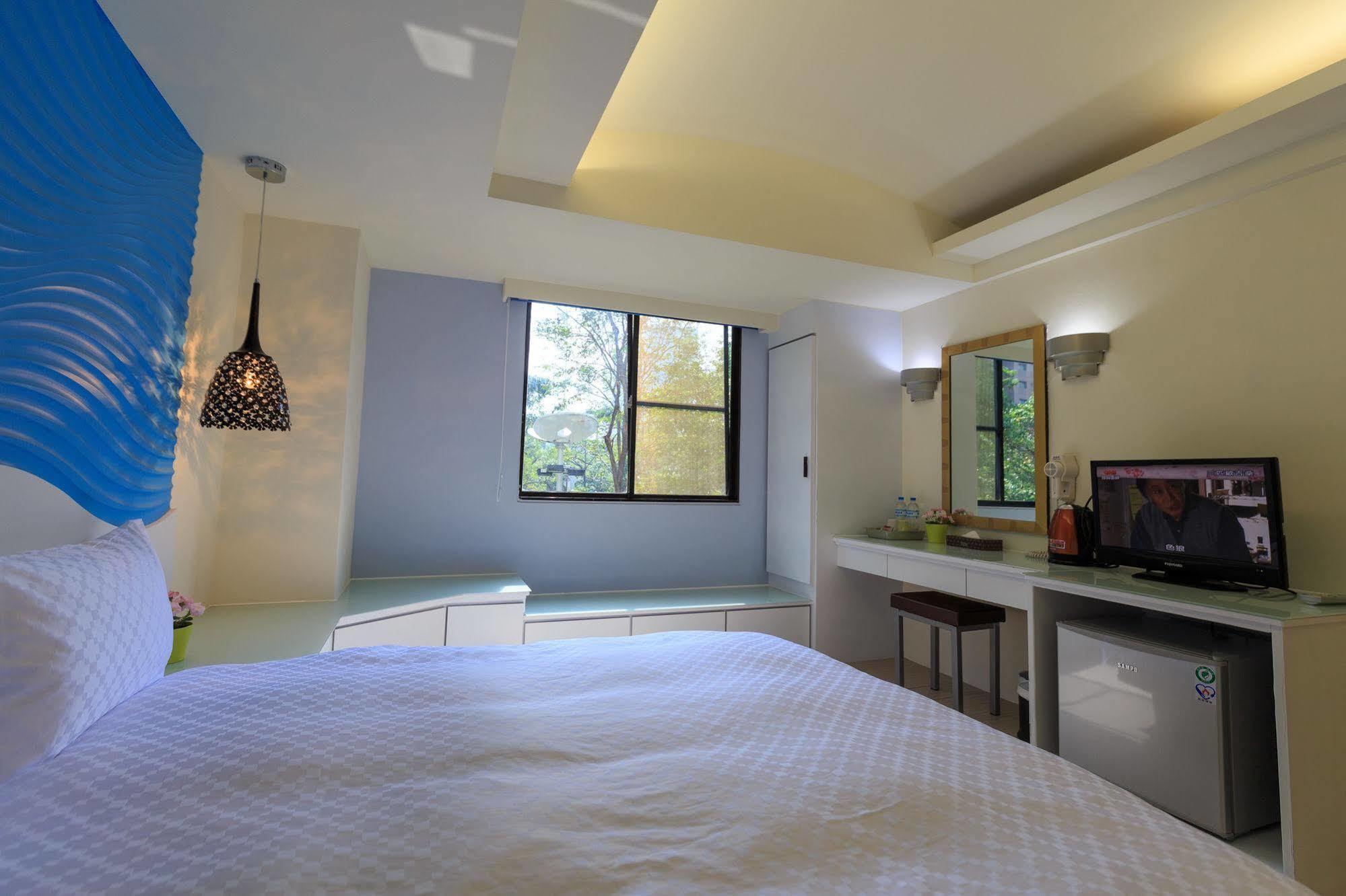 Travelyoung Hotel Гаосюн Экстерьер фото