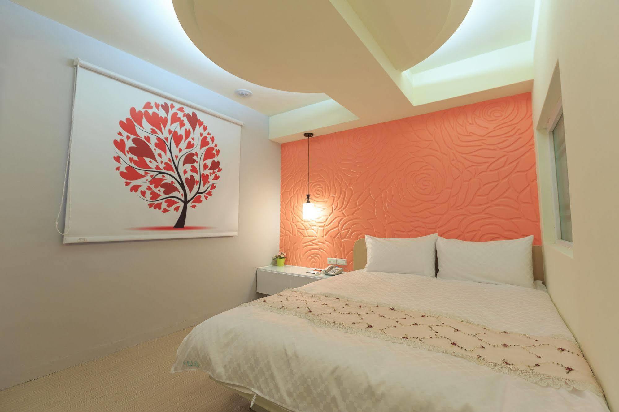 Travelyoung Hotel Гаосюн Экстерьер фото