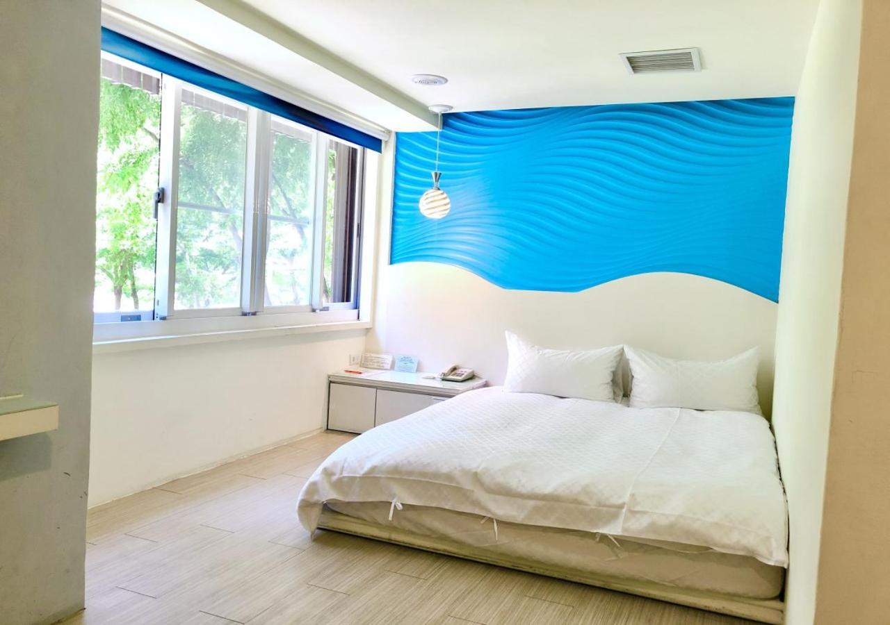 Travelyoung Hotel Гаосюн Экстерьер фото